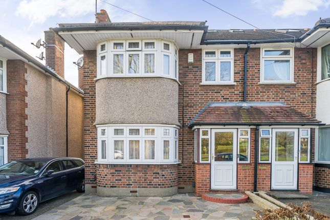5 bedroom semi-detached house for sale