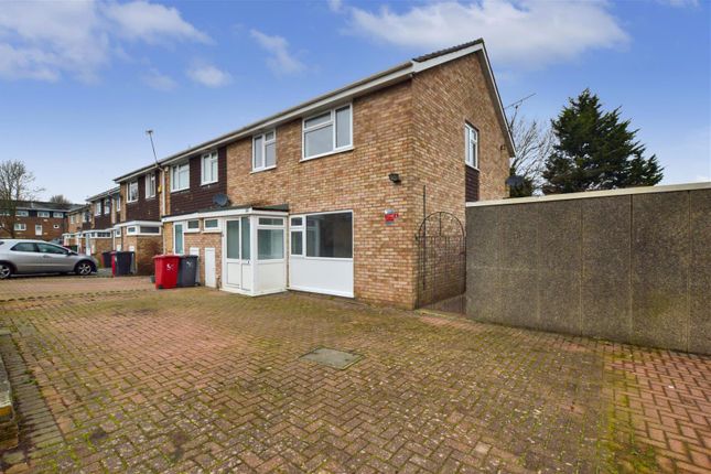 4 bed end terrace house