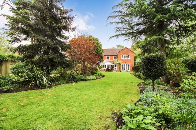 5 bedroom detached house for sale