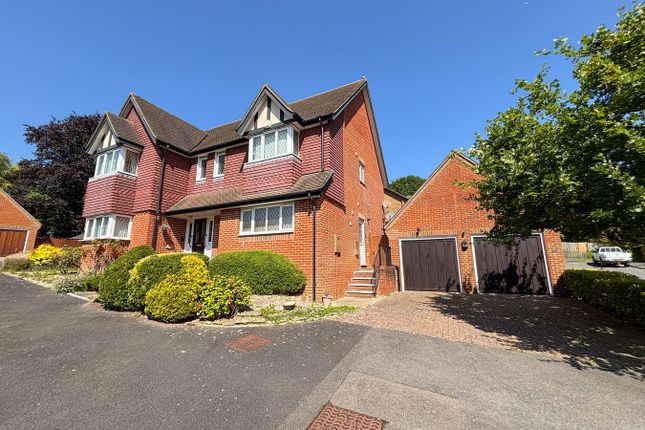 Orchard Way, Sedlescombe, TN33 4 bed detached house for sale