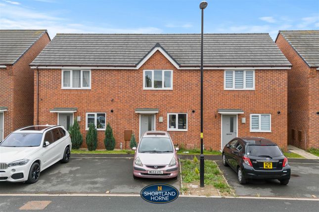 Braunton Avenue, Spirit Quarters... 2 bed terraced house for sale