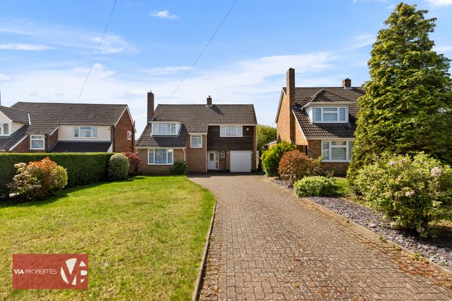 Stratfield Drive, Broxbourne EN10 4 bed detached house for sale