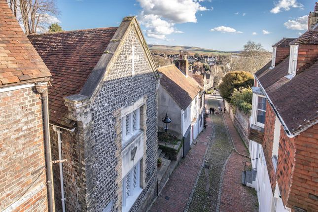 3 bed semi-detached house