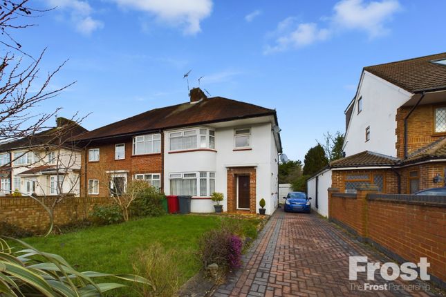 Langley Road, Langley, Berkshire, SL3 3 bed semi