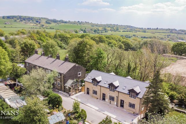 3 bedroom town house for sale