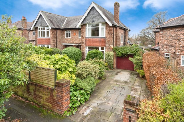 3 bedroom semi-detached house for sale