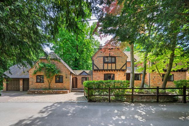 Roundabout Lane, Wokingham RG41 5 bed house for sale