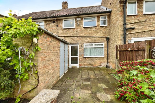 Burcott Garth, Hull, HU4 7LG 3 bed terraced house for sale