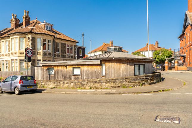 The Round House, Gloucester Rd, BS7 2 bed detached house for sale
