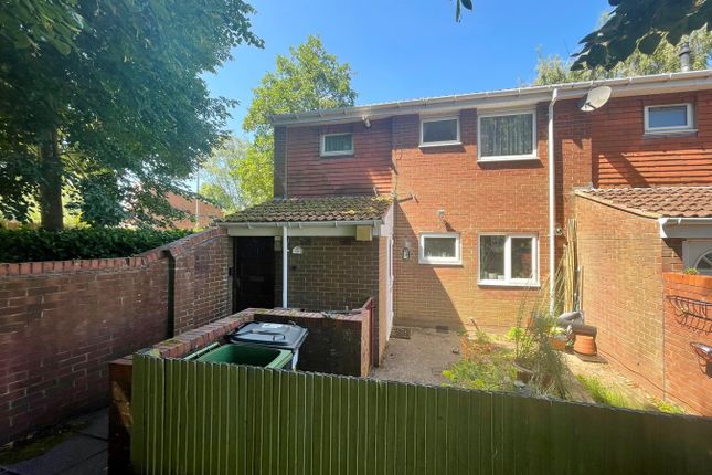 The Glade, Dovecotes, Pendeford, WV8 1 bed flat for sale