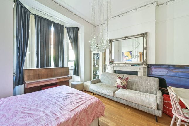 Mill Lane, West Hampstead, NW6 5 bed maisonette for sale