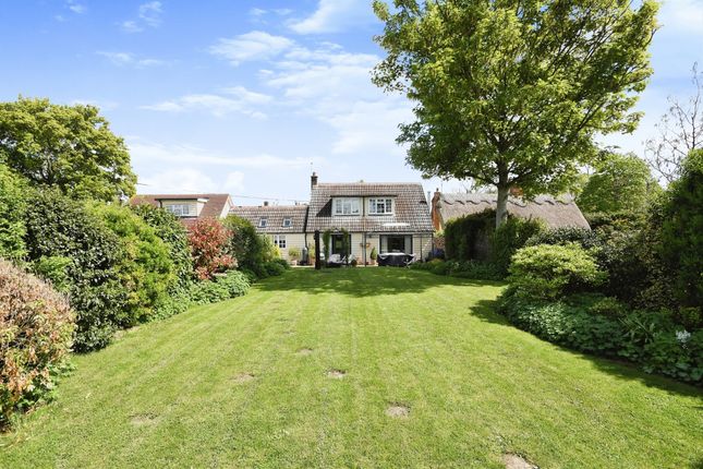4 bedroom bungalow for sale