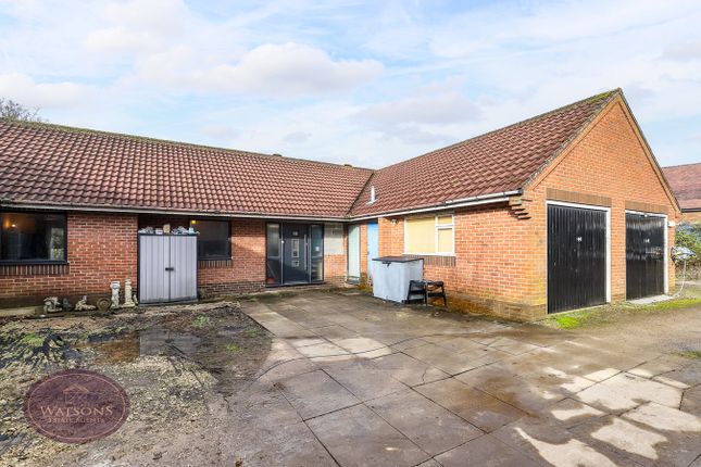 Chapel Road, Selston, Nottingham, NG16 3 bed detached bungalow for sale