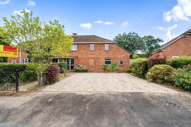 Kingsclere,  Hampshire,  RG20 3 bed semi