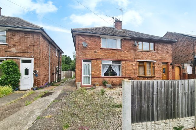 2 bedroom semi-detached house for sale