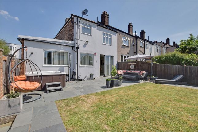Thornsbeach Road, Catford, London, SE6 4 bed end of terrace house for sale