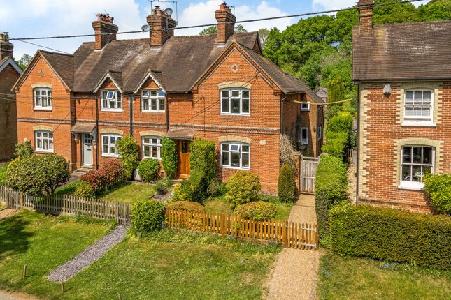 Lane End, Hambledon, Godalming, GU8 3 bed end of terrace house for sale