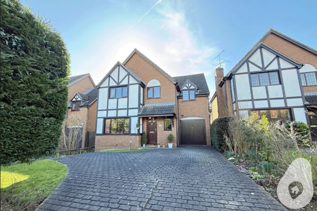 4 bed detached house