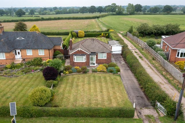 Colleys Lane, Willaston, Nantwich 2 bed detached bungalow for sale