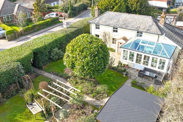 Wootton Road, Tiptoe, Lymington, SO41 3 bed cottage for sale