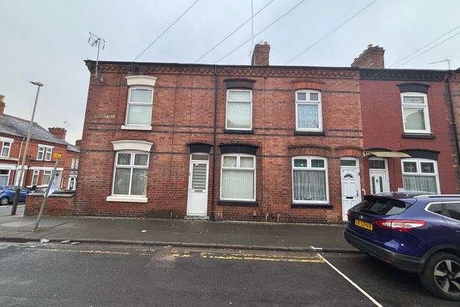 3 bed end terrace house