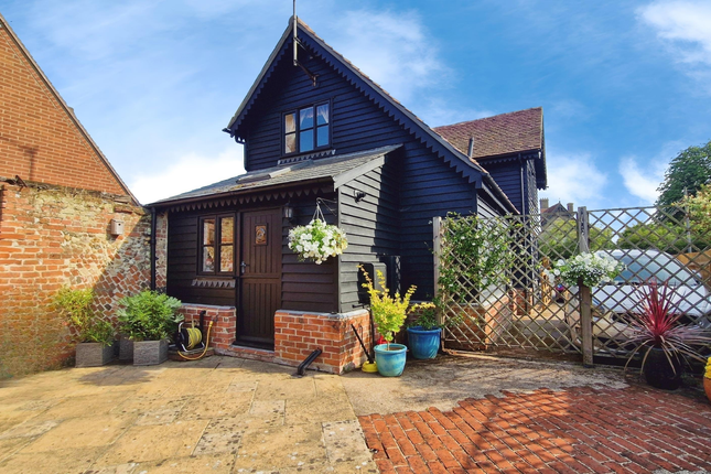 Halstead Road, Colchester CO6 2 bed detached house for sale