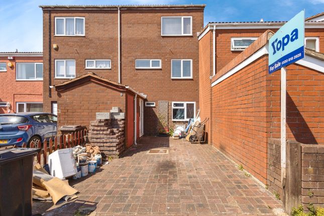 3 bed town house