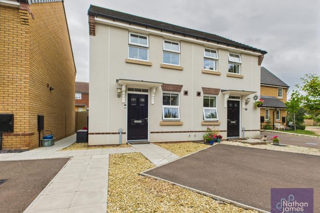 2 bedroom semi-detached house for sale