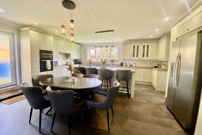 7 bedroom detached house for sale