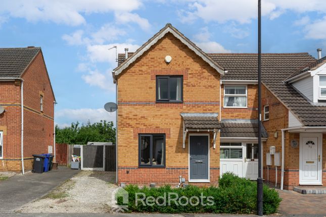2 bedroom semi-detached house for sale