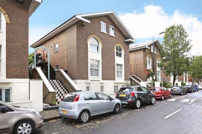 Lanark Road, London 2 bed apartment for sale