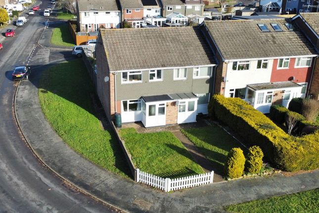Longmead Way, Tonbridge TN10 3 bed end of terrace house for sale