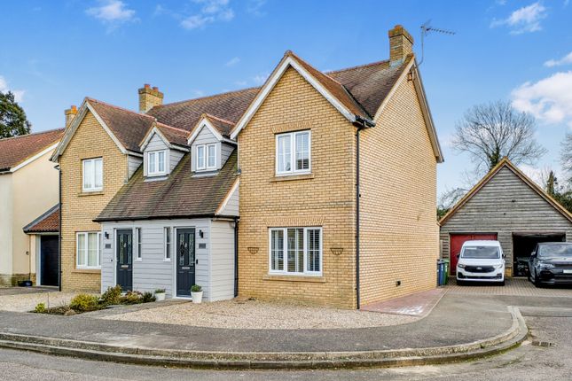 3 bedroom semi-detached house for sale