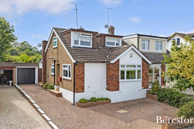 The Gardens, Doddinghurst, CM15 4 bed bungalow for sale