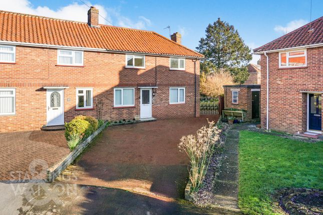 Willbye Avenue, Diss 2 bed end of terrace house for sale