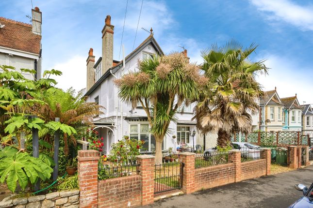 9 bedroom detached house for sale