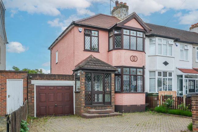 3 bed end terrace house