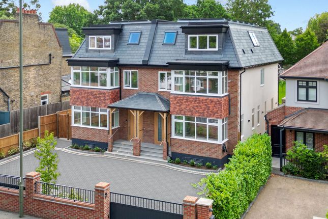 4 bedroom semi-detached house for sale