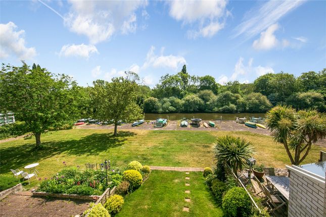 Eel Pie Island, Twickenham 5 bed terraced house for sale