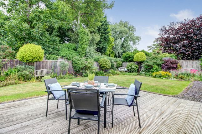 Bushbys Park, Liverpool L37 3 bed detached bungalow for sale