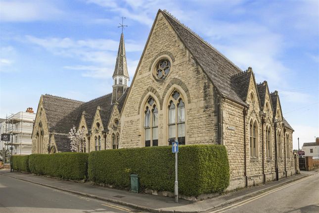 Great Norwood Street, Cheltenham 2 bed end of terrace house for sale