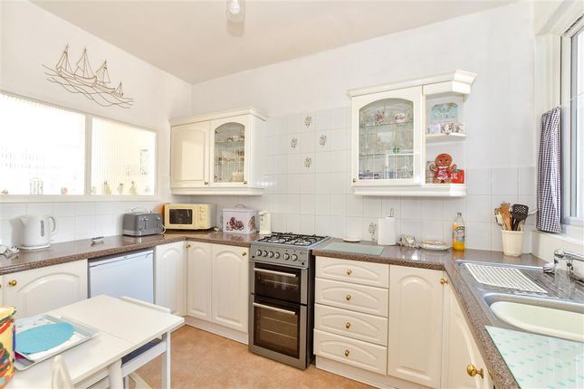 3 bed terraced house