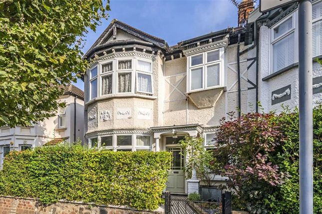 Melrose Avenue, London NW2 3 bed flat for sale