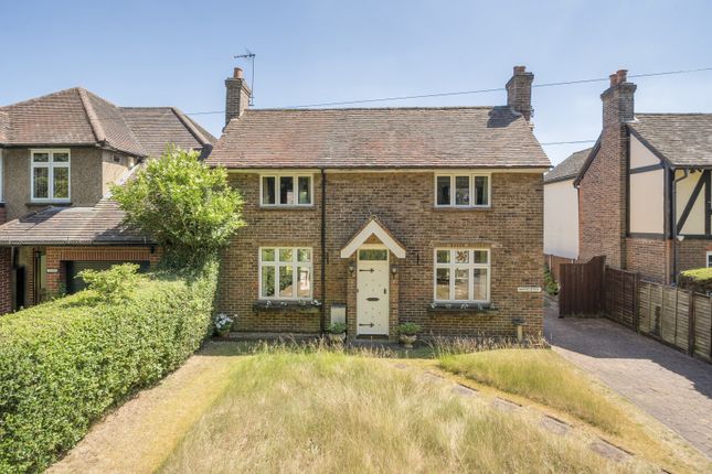 South Road, Horsell, GU21 3 bed detached house for sale