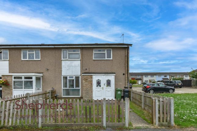 Macers Lane, Broxbourne EN10 3 bed end of terrace house for sale