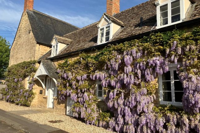 Buckland, Faringdon, Oxfordshire, SN7 4 bed detached house for sale