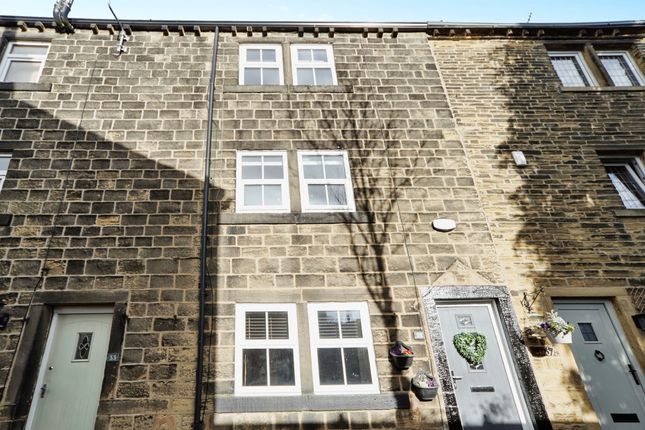 4 bedroom terraced house for sale