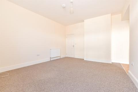 Ward Road, Totland Bay, Isle of Wight 1 bed ground floor maisonette for sale