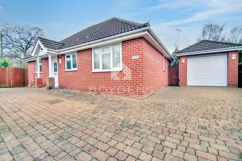 Village Way, FRINTON