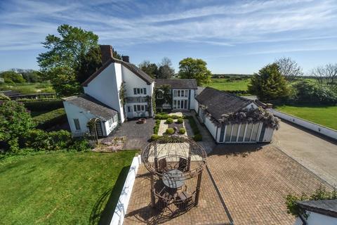 Derby Road, Ashbourne 4 bed detached house for sale